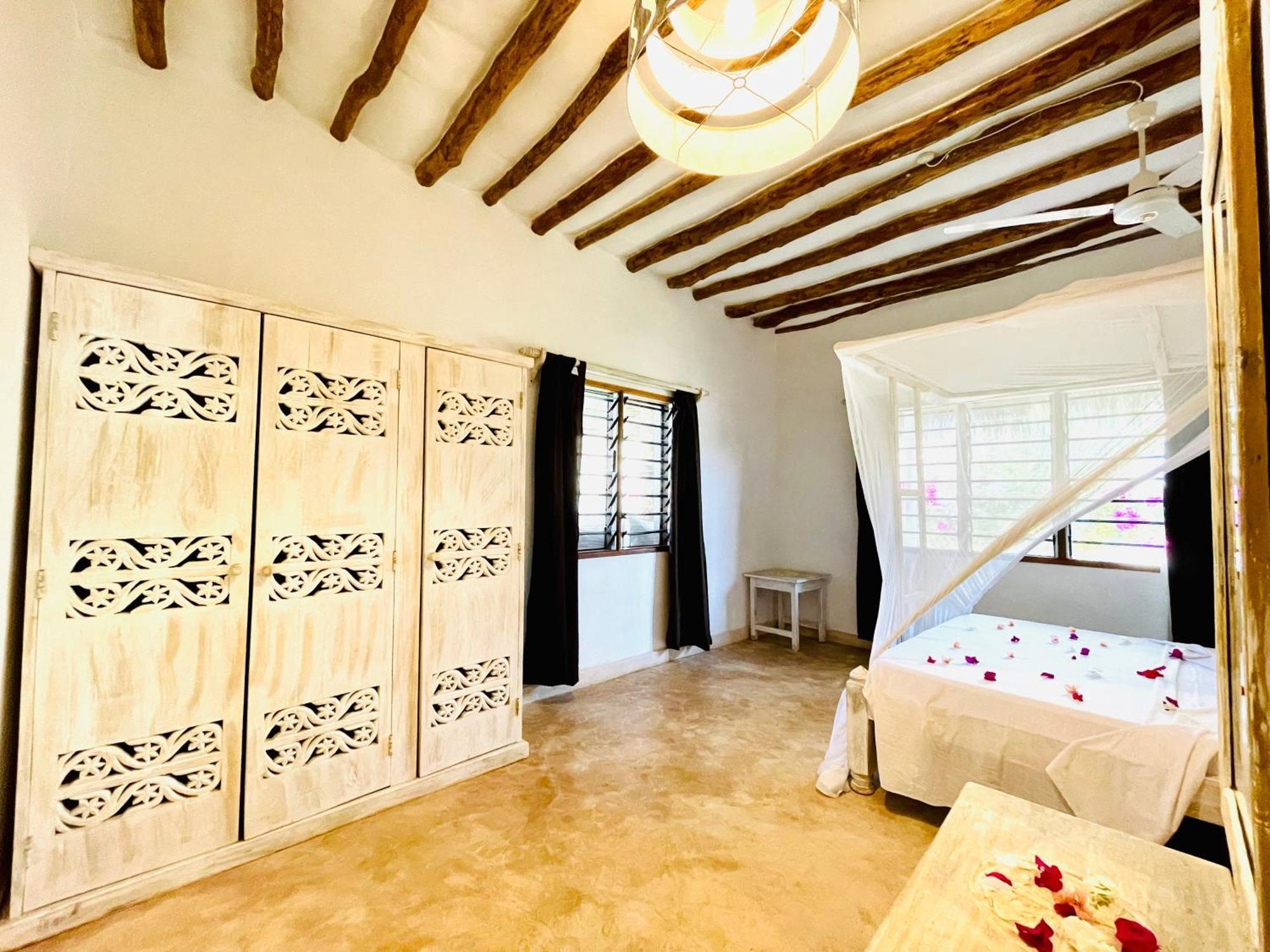 Bed and Breakfast Nyumba Ya Afrika Watamu Exteriér fotografie